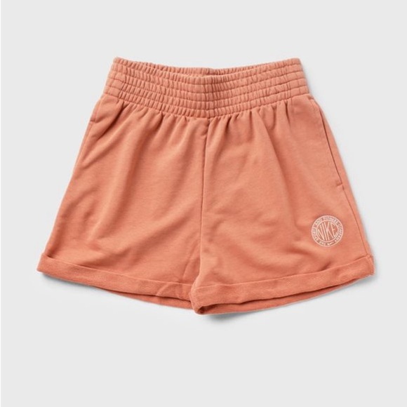NIKE RAW HEM HIGH WAISTED CASUAL PEACH TERRA BLUSH COLOR FEMME SHORTS - Picture 2 of 12